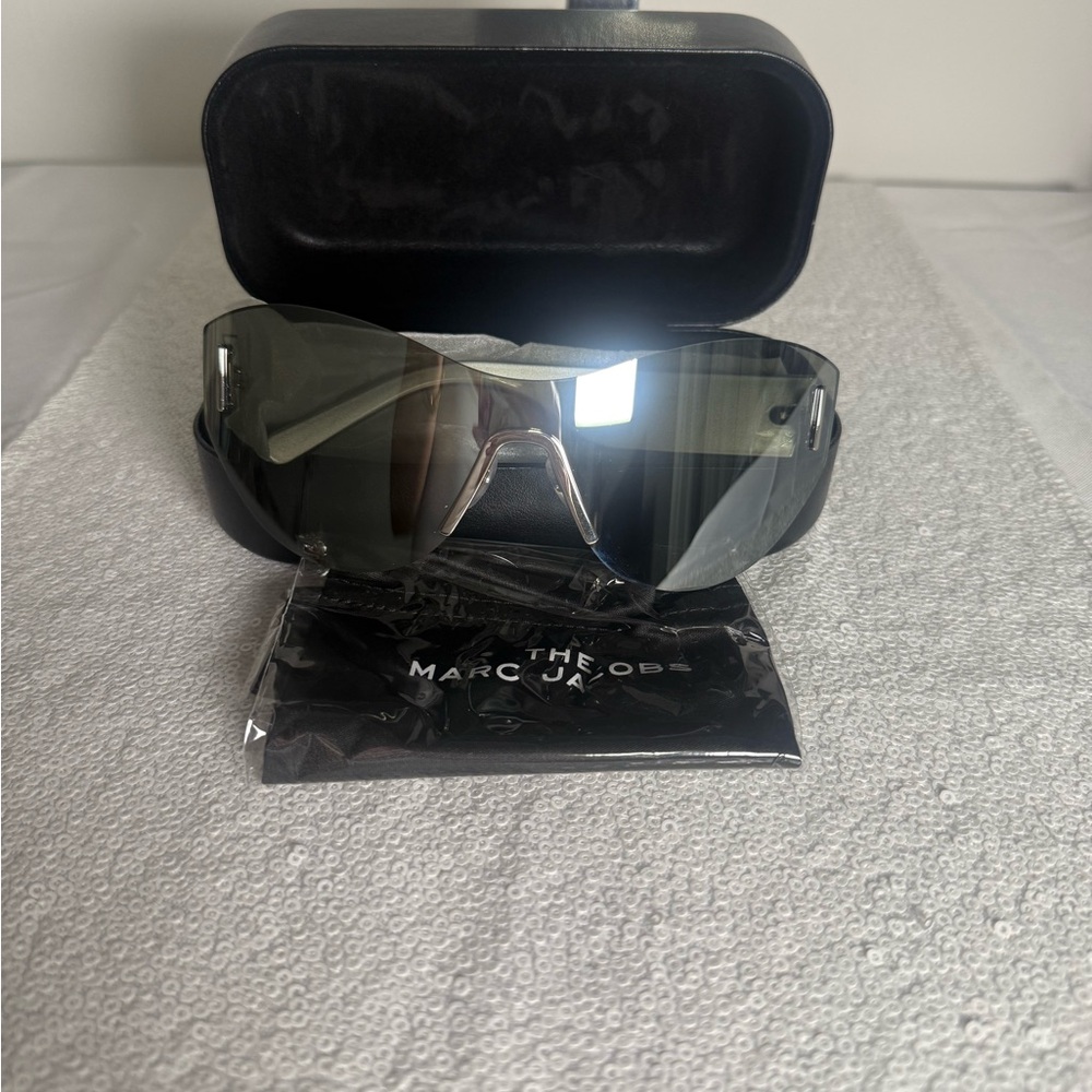 Marc Jacobs Black and Silver Sunglasses